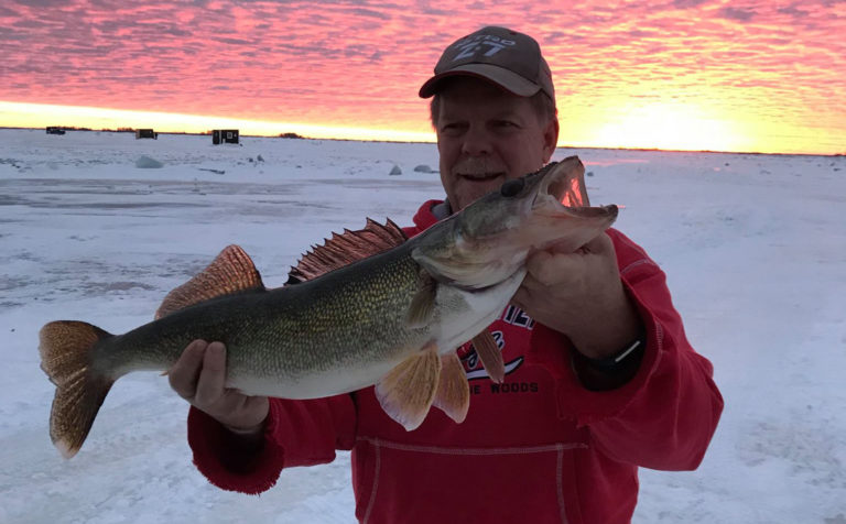 Ice Fishing Lake of the Woods | Border View Lodge